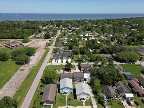 4106 Coon St, Bacliff, TX, 77518-2540 | Card Image
