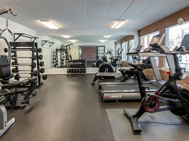 Community Workout Facility | Image 19