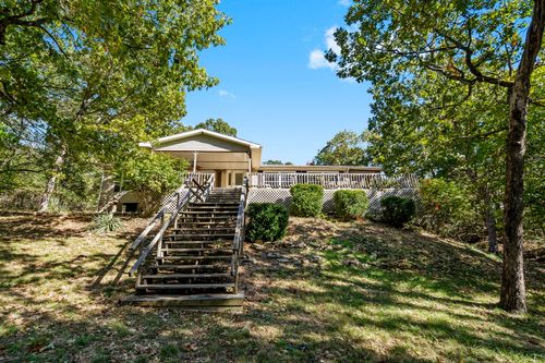 39 Troutdale Ln, Branson West, MO, 65737-7670 | Card Image