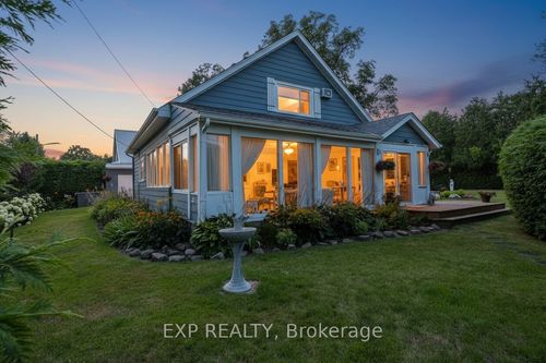 45 Westwind Cir, Willow Beach, ON, L0E1S0 | Card Image