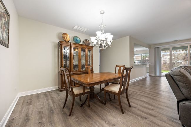 2543 Edgewater Dr, House other with 3 bedrooms, 2 bathrooms and 2 parking in Elgin IL | Image 10