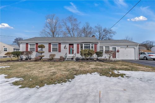 255 Knollwood Dr, Woonsocket, RI, 02895-2629 | Card Image