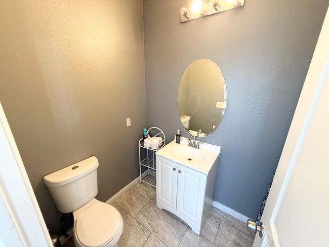 737 Blausanne Ln, House other with 6 bedrooms, 4 bathrooms and null parking in Manteca CA | Image 20