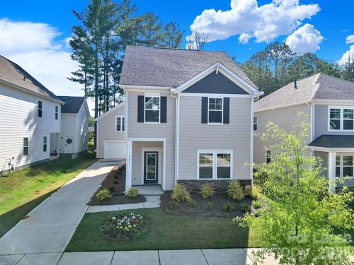 4017 Grommet Ct, Matthews, NC, 28105-0149 | Card Image