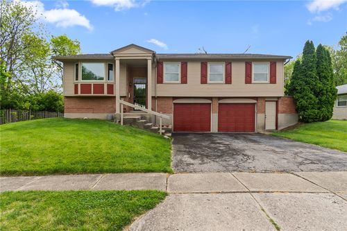 314 Madison Ave, Trotwood, OH, 45426-2804 | Card Image