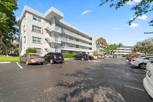 apt-2c-113 Royal Park Dr, Oakland Park, FL, 33309-5843 | Card Image
