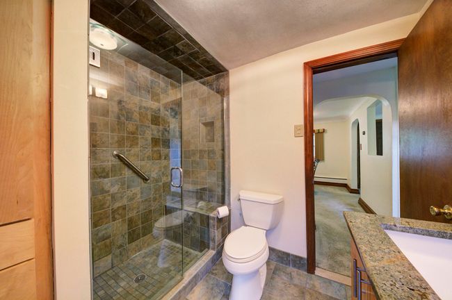 main bath | Image 15