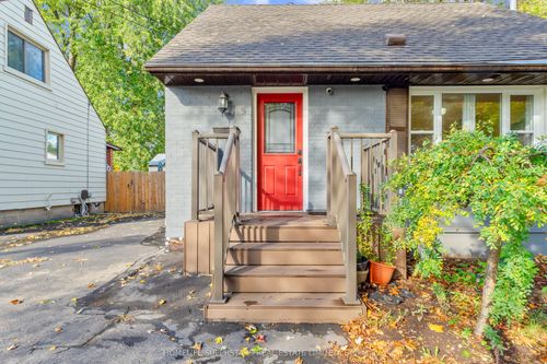 13 Lewis St, Hamilton, ON, L8H6C3 | Card Image