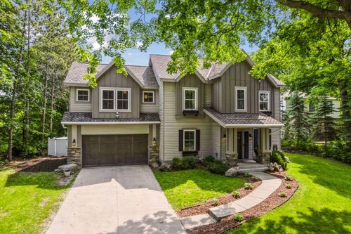 312 Barry Ave N, Wayzata, MN, 55391-1027 | Card Image