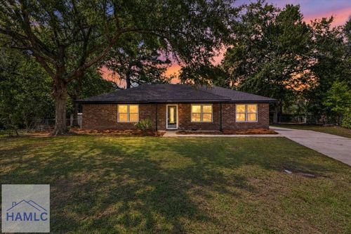 1016 Farr Ct, Hinesville, GA, 31313-5321 | Card Image