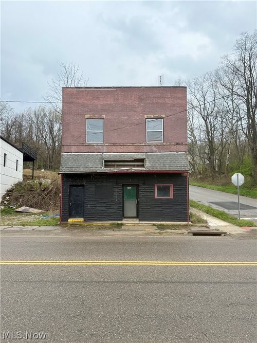 3008 Wilson Ave, Campbell, OH, 44405-1730 | Card Image