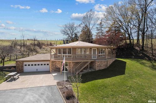 11616 81st St W, Taylor Ridge, IL, 61284-9448 | Card Image