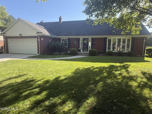 2103 Glen Arbor Dr, Toledo, OH, 43614-3210 | Card Image