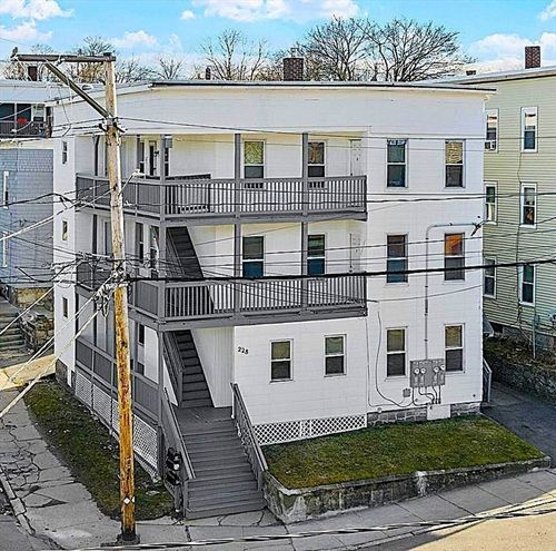 228 Daniels St, Fitchburg, MA, 01420-0102 | Card Image