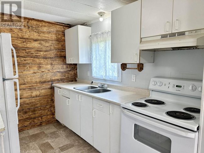 7224 Giscome Rd, House other with 3 bedrooms, 1 bathrooms and null parking in Prince George BC | Image 7