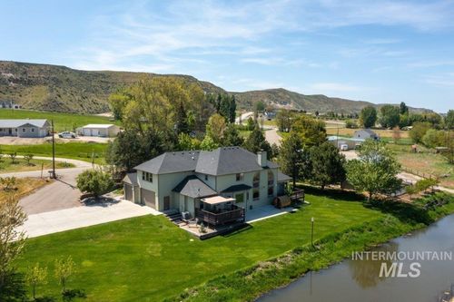 2600 W South Slope Rd, Emmett, ID, 83617-8800 | Card Image