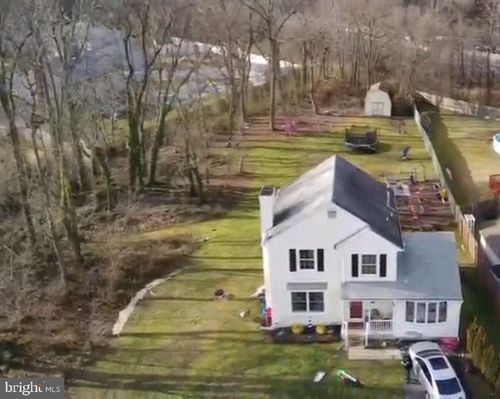 106 E Williams Ave, BARRINGTON, NJ, 08007-1511 | Card Image
