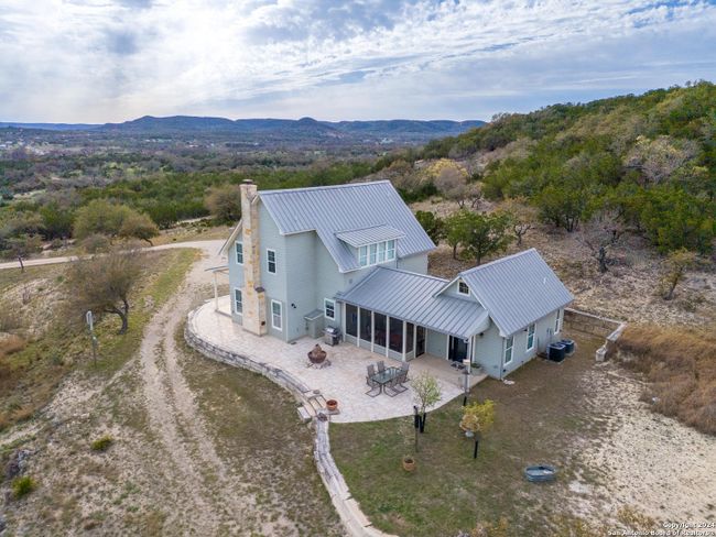 1259 Benton Creek Rd, House other with 2 bedrooms, 3 bathrooms and null parking in Medina TX | Image 84