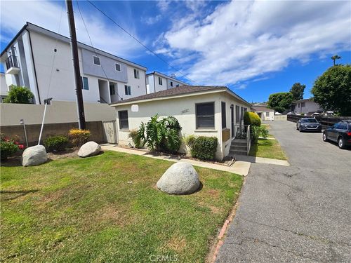 a-26027 Narbonne Ave, Lomita, CA, 90717-3057 | Card Image