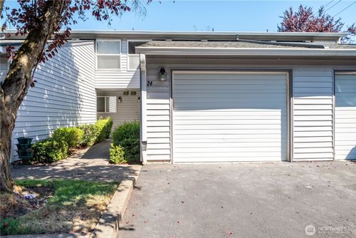 apt-f24-5301 Plomondon St, Vancouver, WA, 98661-8501 | Card Image