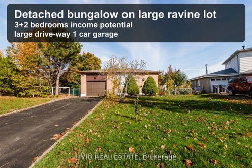 12 Finsbury Dr, Brampton, ON, L6T3P9 | Card Image