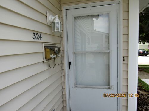 324-324 Palisades Point, Schaumburg, IL, 60194 | Card Image
