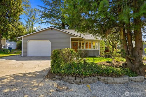 211 S 15th Street, Renton, WA, 98055 | Card Image