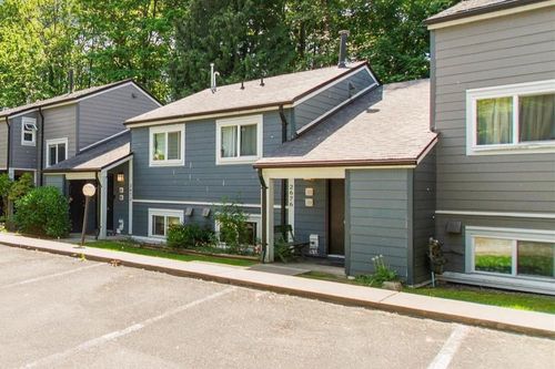 2676 Tretheway Dr, Burnaby, BC, V5B4R8 | Card Image