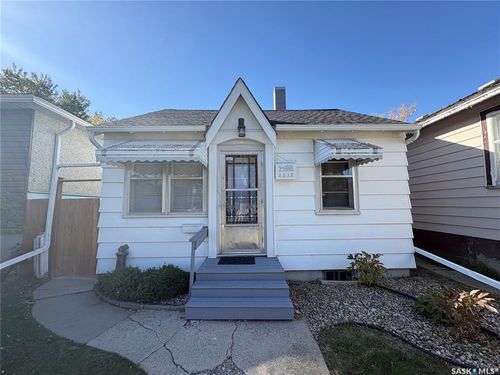 2232 Broder St, Regina, SK, S4N3S6 | Card Image
