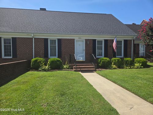 2214 Nash Pl N, Wilson, NC, 27896-1711 | Card Image