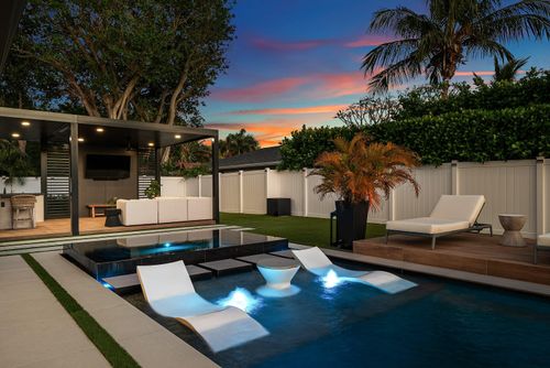 926 Sw 35th Ct, Boynton Beach, FL, 33435-8518 | Card Image