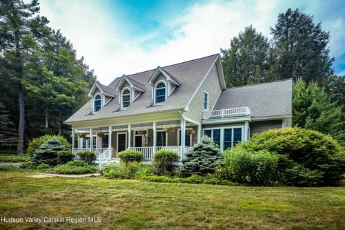 409 W Hill Rd, Austerlitz, NY, 12017-2413 | Card Image