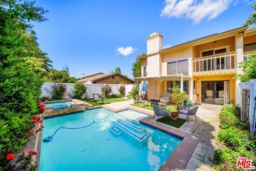 25685 Lupita Dr, Valencia, CA, 91355-2252 | Card Image