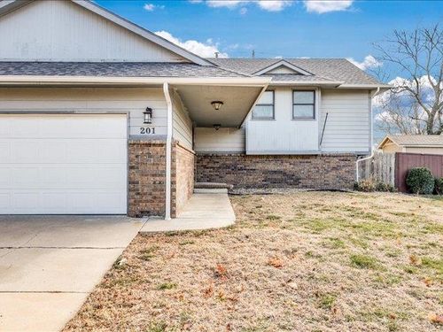 201 E Tall Tree Rd, Derby, KS, 67037 | Card Image