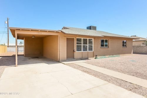 1933 E Fayette Vis, Tucson, AZ, 85713-6504 | Card Image