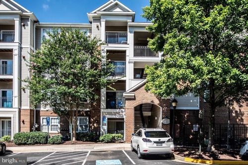 apt-110-12956 Centre Park Cir, HERNDON, VA, 20171-5913 | Card Image