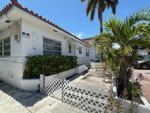 1-30 S Shore Dr, Miami Beach, FL, 33141-3930 | Card Image