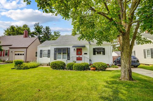 820 Willard St, Washington Court House, OH, 43160-2157 | Card Image