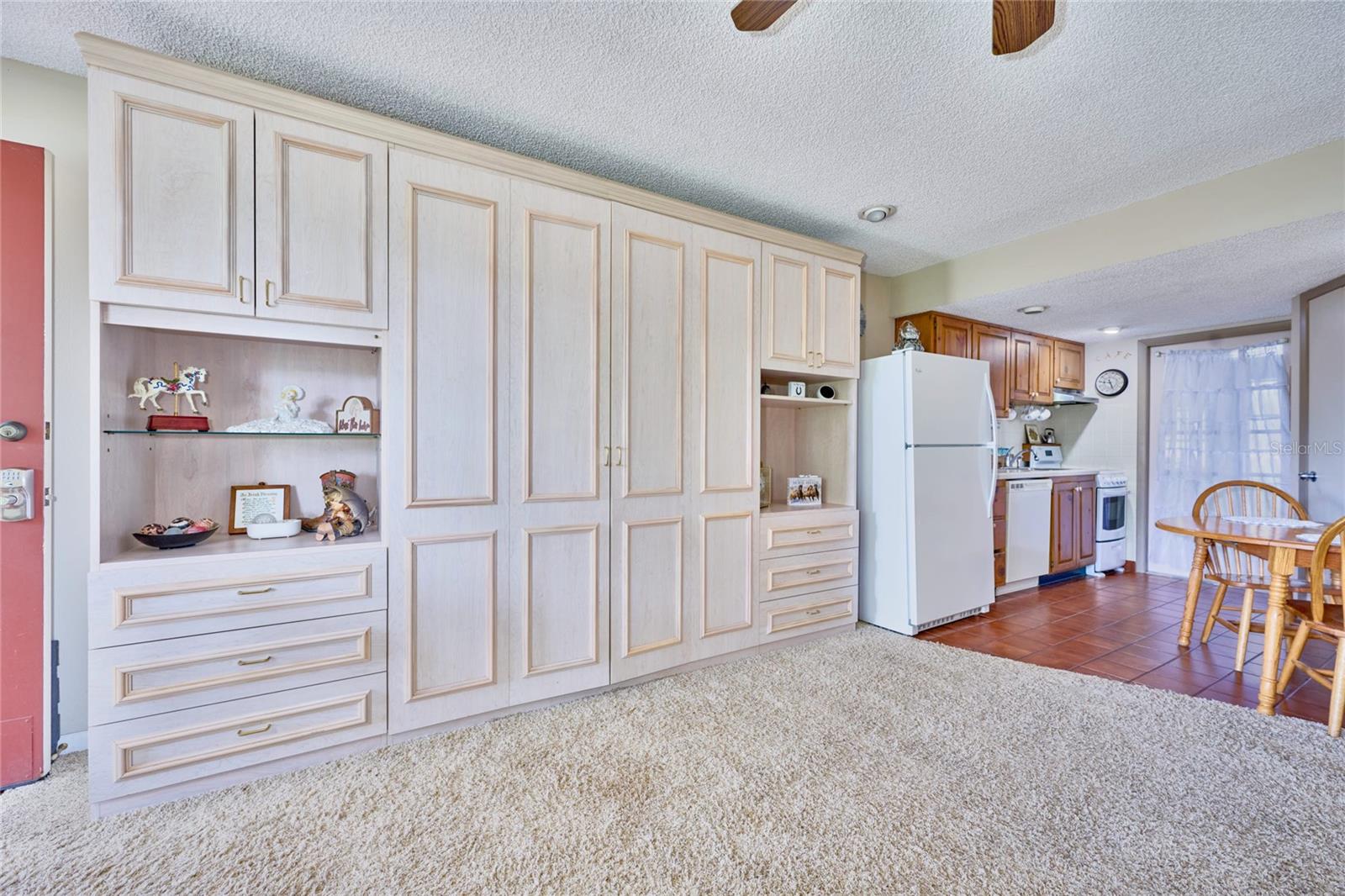 Residential in RIVER RANCH 5