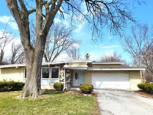 2913 Balmoral Cres, Flossmoor, IL, 60422-1402 | Card Image