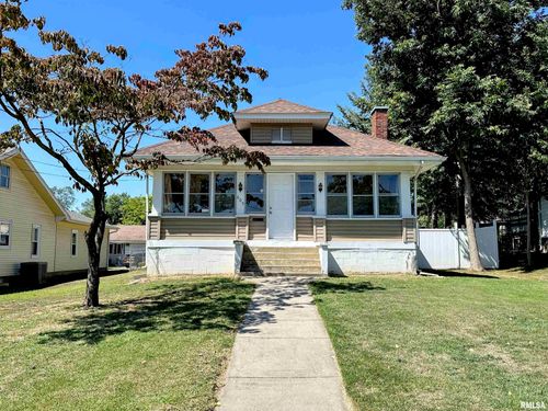 605 N Main St, Anna, IL, 62906-1624 | Card Image