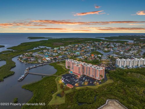 unit-614-4516 Seagull Dr, New Port Richey, FL, 34652-2120 | Card Image