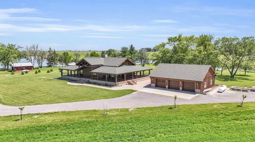 762 1720 East Rd, Milford, IL, 60953-6315 | Card Image
