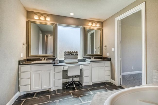 1403 Lone Eagle Way, House other with 5 bedrooms, 5 bathrooms and null parking in Arlington TX | Image 21