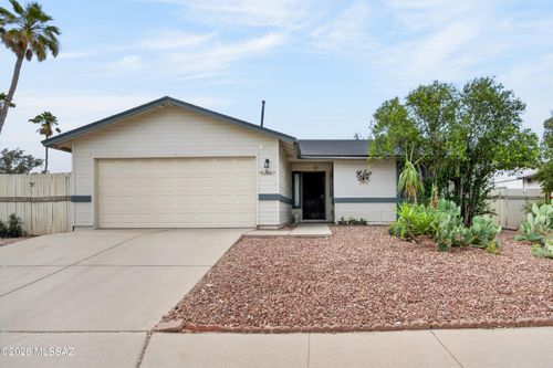 2661 W Fieldbrook Drive, Tucson, AZ, 85741 | Card Image