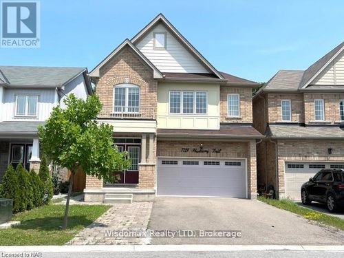 7729 Hackberry Trail, Niagara Falls, ON, L2H3R5 | Card Image
