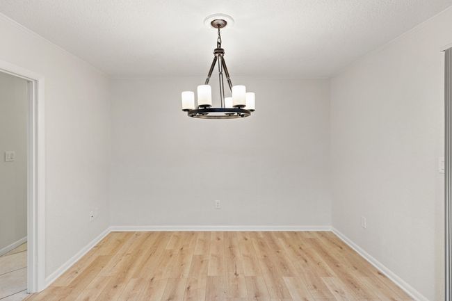 Dining area | Image 19