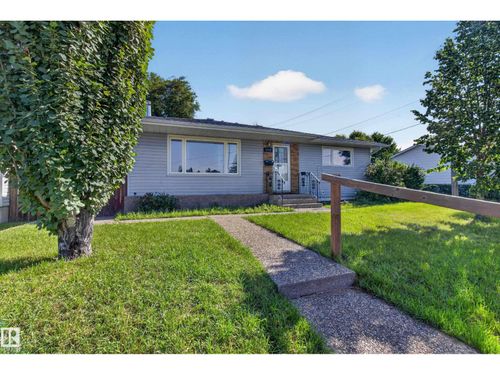 5216 89 Ave Nw, Edmonton, AB, T6B0M5 | Card Image