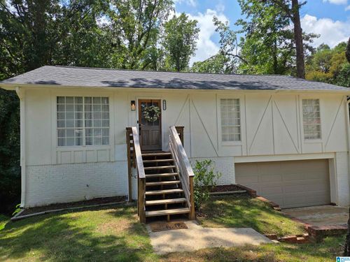 4011 Debby Dr, ADAMSVILLE, AL, 35005-2115 | Card Image