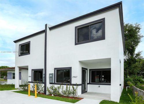 2967 Nw 59th St, Miami, FL, 33142-2250 | Card Image